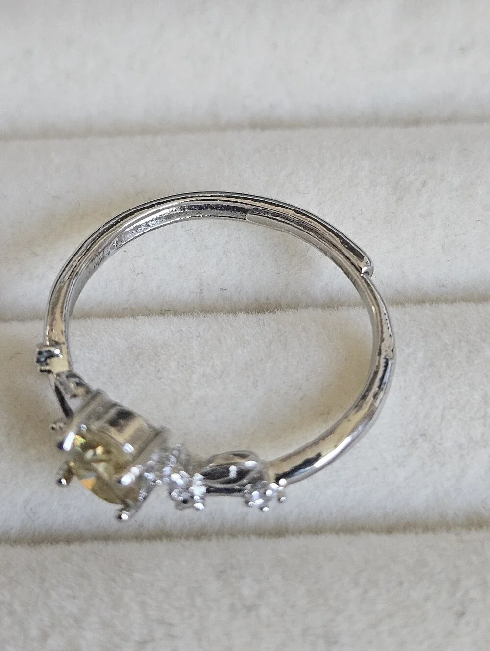 Yellow Round Cut Moissanite Floral Vine Style Ring